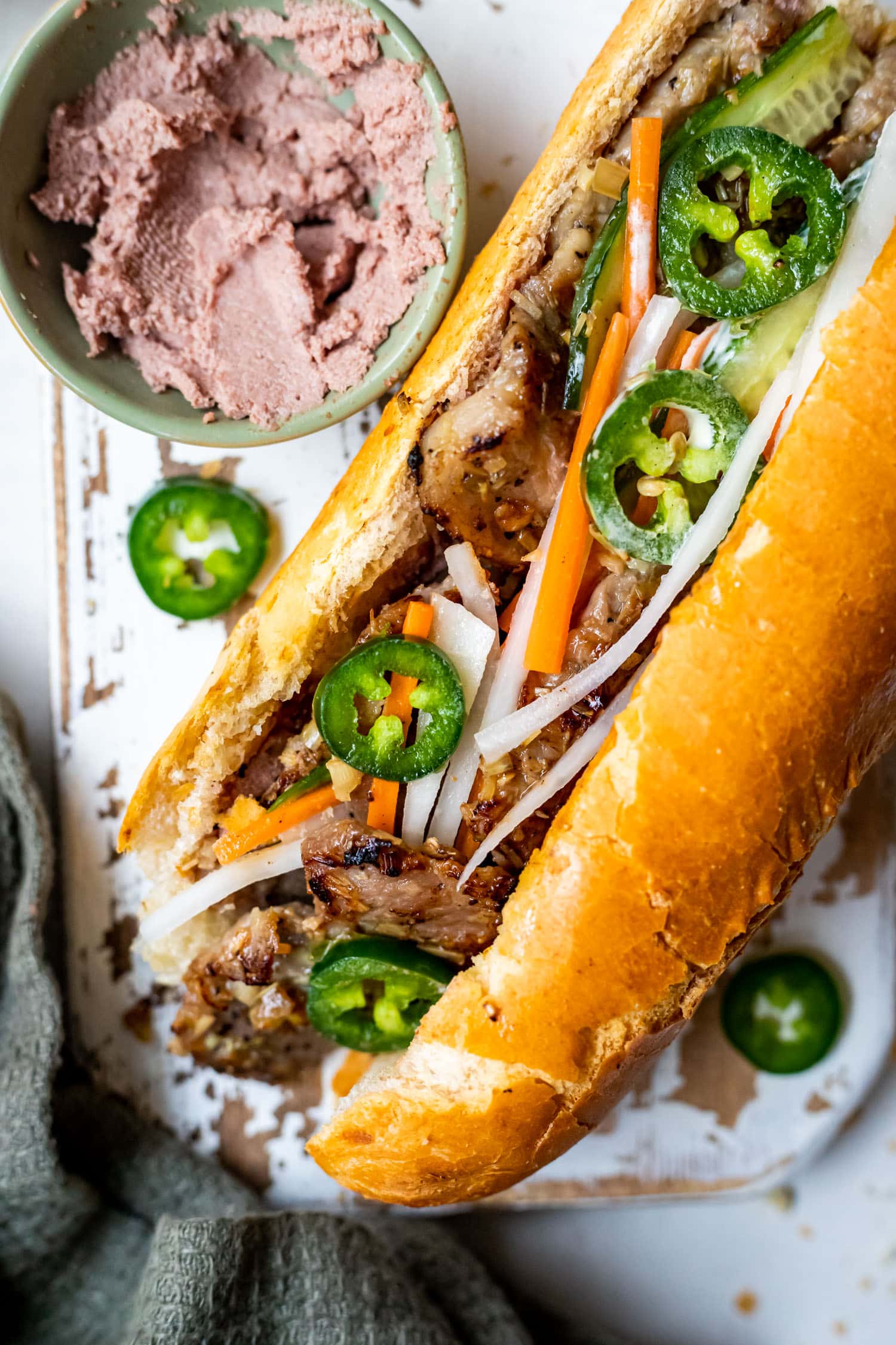 Classic Thit Nguoi Banh Mi